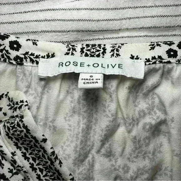 Rose + Olive Long Sleeve Blouse - Picture 6 of 6